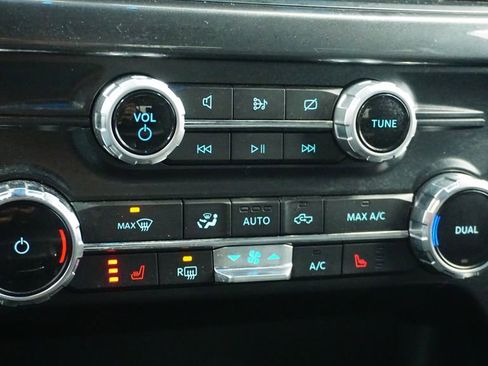 Used 2022 Ford F150 XLT w/ Equipment Group 302A High image 26