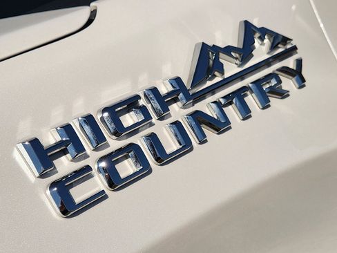 Certified 2024 Chevrolet Silverado 1500 High Country w/ High Country Premium Package image 13