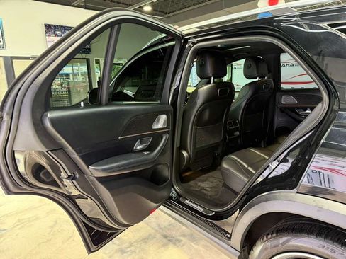 Used 2020 Mercedes-Benz GLE 350 4MATIC w/ Premium Package image 33