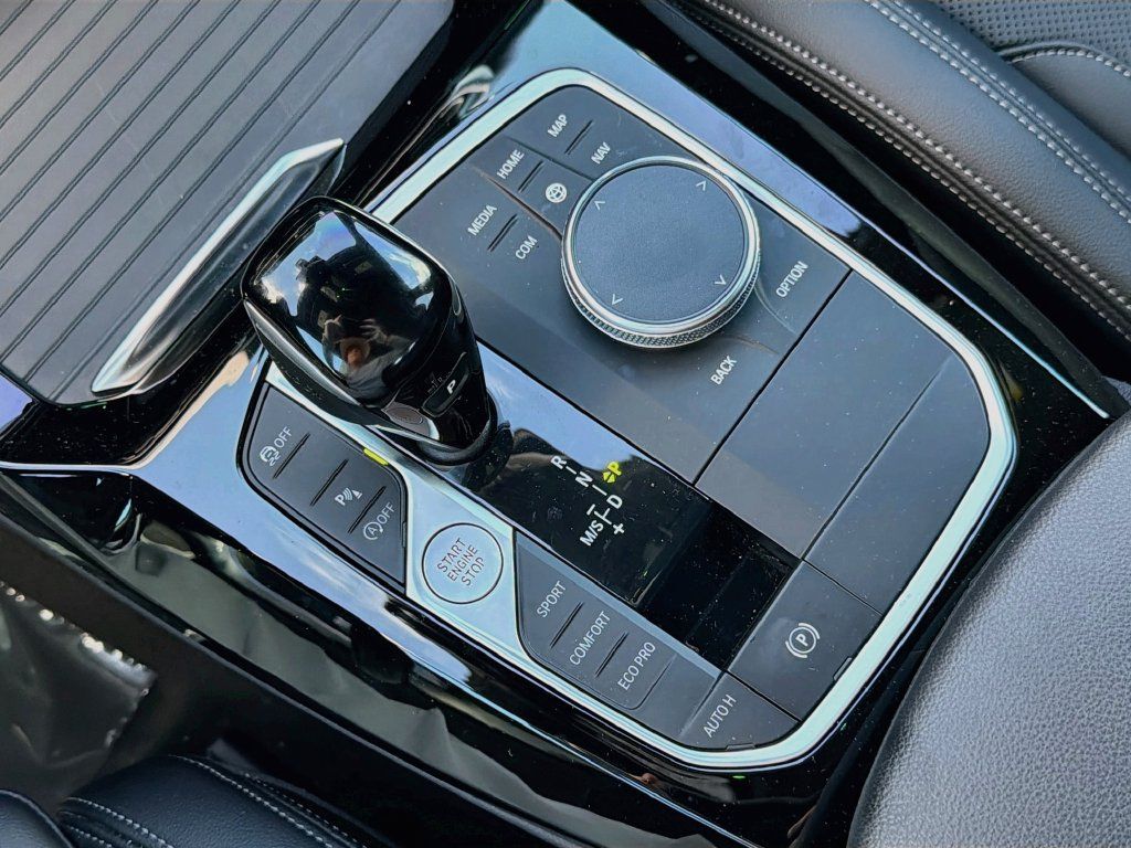Used 2022 BMW X3 sDrive30i w/ M Sport Package 2 RWD image 28