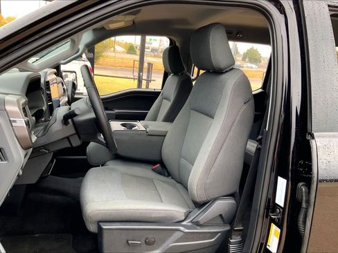 Used 2025 Ford F150 XLT w/ Equipment Group 301A Standard image 8