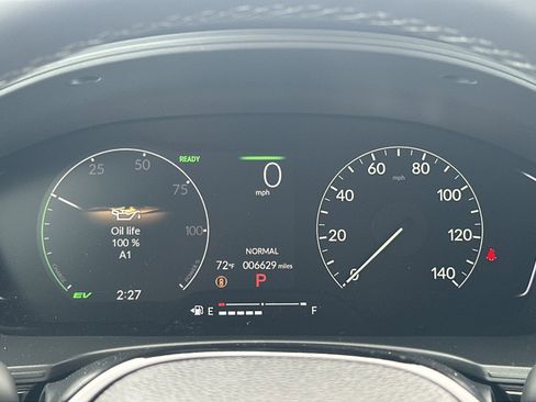 Used 2025 Honda Civic Sport Touring image 23