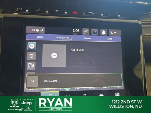 Used 2023 Jeep Grand Cherokee L Laredo AWD/4WD image 29