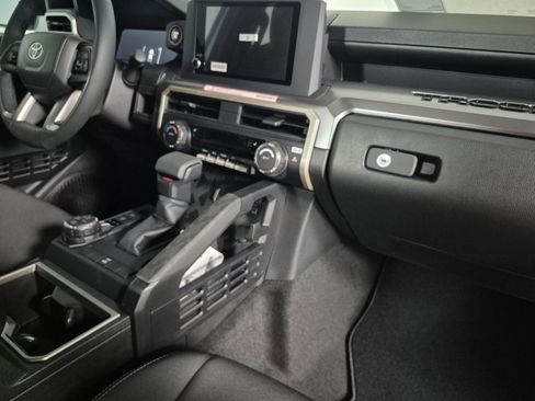 New 2026 Toyota Tacoma SR5 AWD/4WD image 34