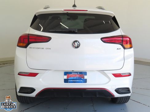 Used 2023 Buick Encore GX Select w/ Sport Touring Package FWD image 4