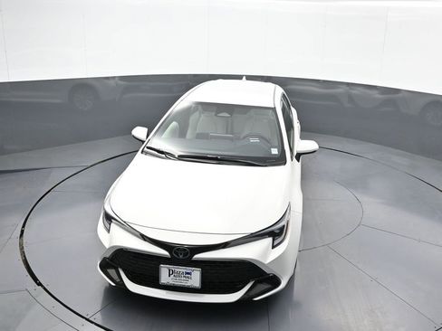New 2025 Toyota Corolla SE image 34