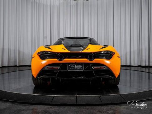 Used 2020 McLaren 720S Performance RWD image 23