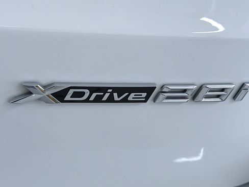 Used 2023 BMW X1 xDrive28i w/ Convenience Package AWD/4WD image 28