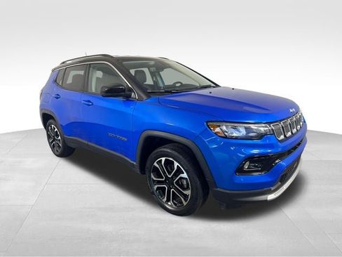 Used 2022 Jeep Compass Limited AWD/4WD image 8