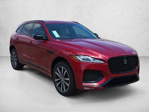 Used 2026 Jaguar F-PACE R-Dynamic S AWD/4WD image 3