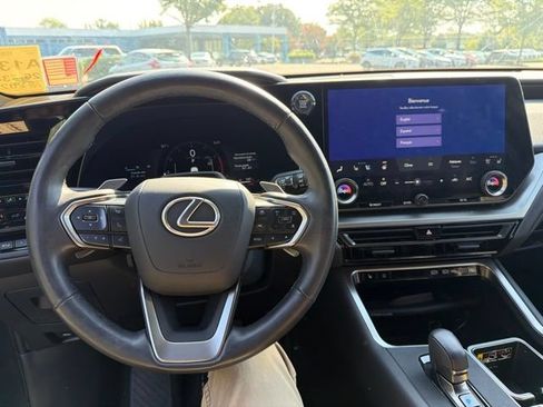 Used 2024 Lexus TX 350 FWD w/ Captains Chair Package image 17