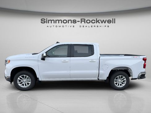 New 2026 Chevrolet Silverado 1500 LT image 4