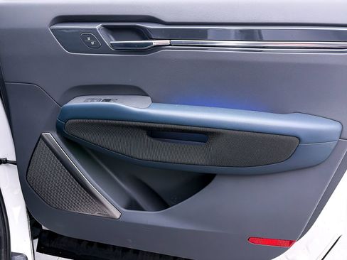 Used 2024 Kia EV9 GT-Line AWD/4WD image 40