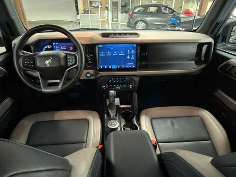 Used 2023 Ford Bronco Wildtrak AWD/4WD image 22