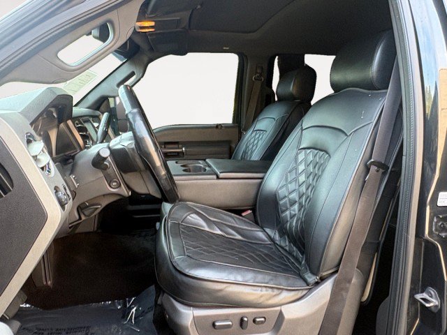 Used 2011 Ford F250 Lariat w/ Lariat Interior Pkg AWD/4WD image 10