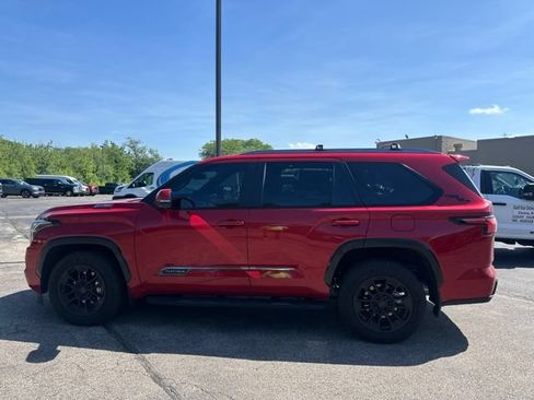 Used 2025 Toyota Sequoia Platinum w/ TRD Off-Road Package AWD/4WD image 2