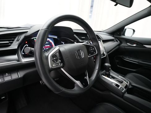 Used 2020 Honda Civic Sport image 8