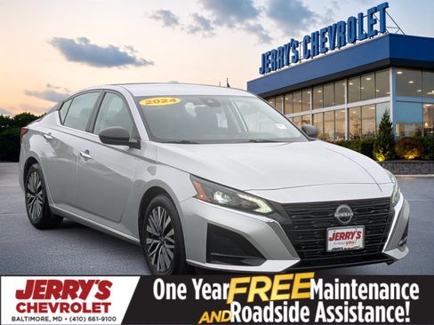 Used 2024 Nissan Altima 2.5 SV FWD image 1