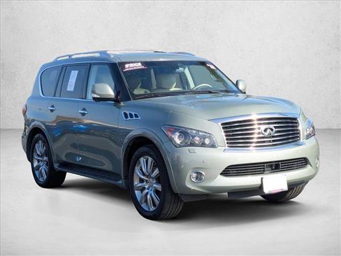 Used 2012 INFINITI QX56 4WD w/ Deluxe Touring Pkg image 3
