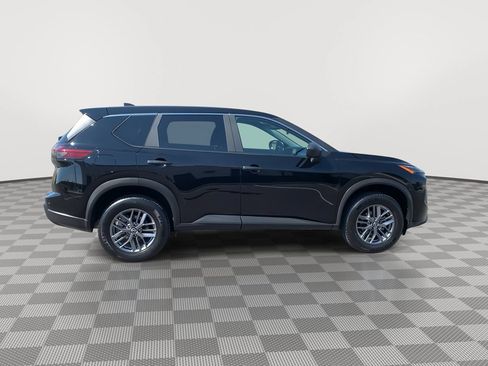 Used 2024 Nissan Rogue S AWD/4WD image 8