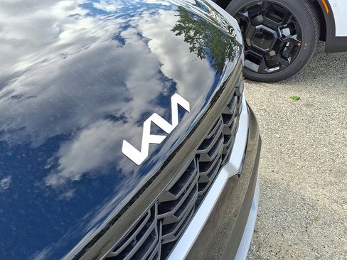 New 2026 Kia Sorento LX image 5