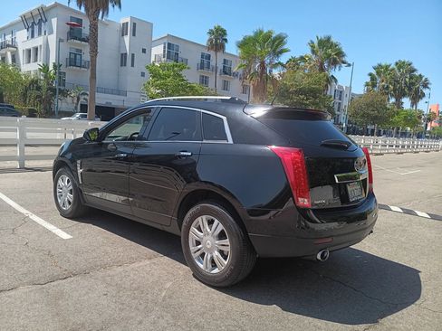 Used 2010 Cadillac SRX Luxury FWD image 6
