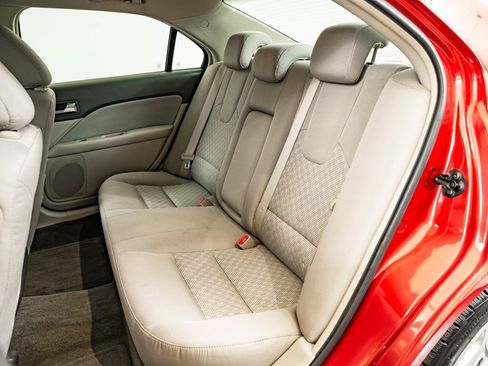 Used 2010 Ford Fusion SE FWD image 40