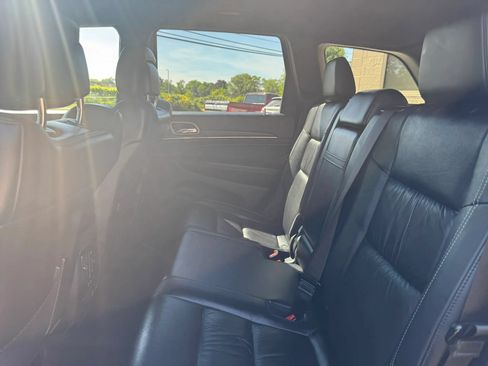 Used 2015 Jeep Grand Cherokee Limited AWD/4WD image 38