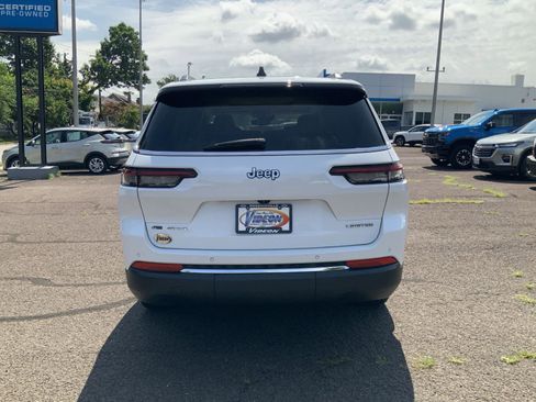 Used 2022 Jeep Grand Cherokee L Limited image 6