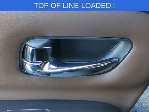 Used 2021 Nissan Titan Platinum Reserve w/ Moonroof Package image 34