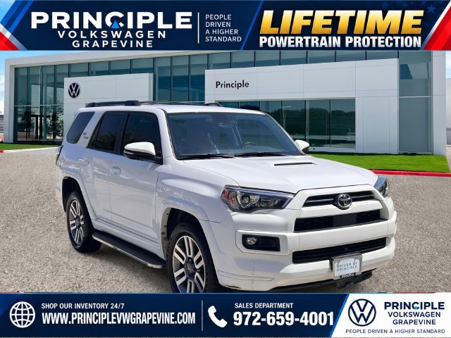 Used 2024 Toyota 4Runner TRD Sport w/ Technology Package AWD/4WD image 2