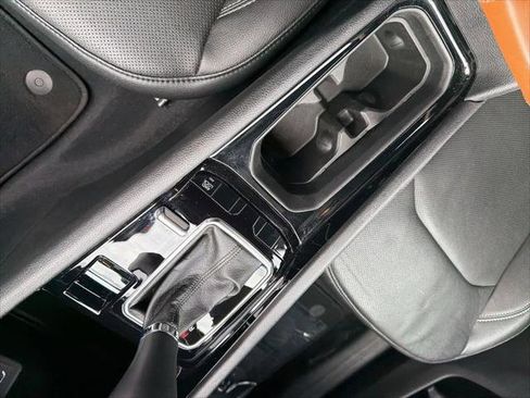 Certified 2025 Jeep Compass Limited w/ Elite Group image 15