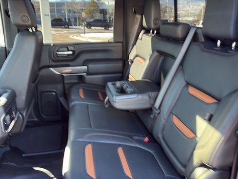 Used 2021 GMC Sierra 3500 AT4 w/ AT4 Premium Plus Package image 16