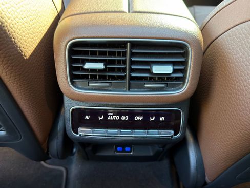 Certified 2024 Mercedes-Benz GLE 450 4MATIC image 18