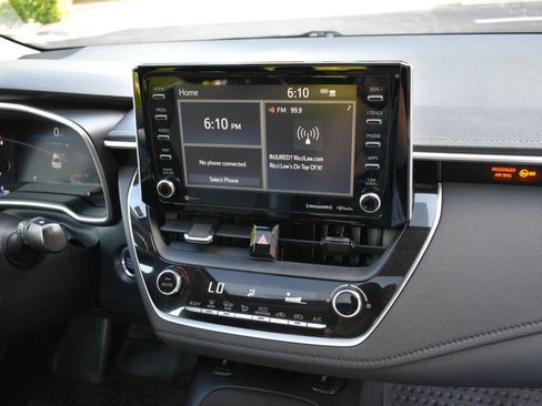 Used 2021 Toyota Corolla XLE FWD image 24