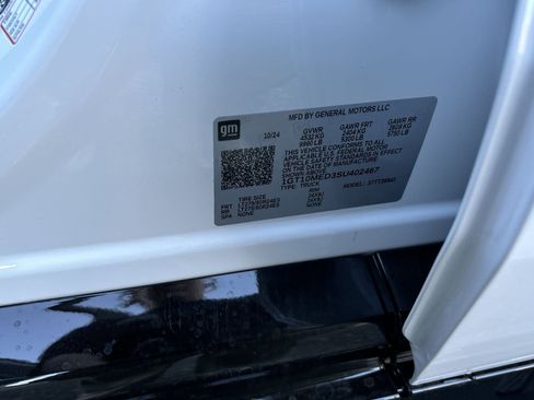 New 2025 GMC Sierra EV Denali image 76