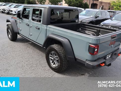 Used 2026 Jeep Gladiator Mojave AWD/4WD image 9