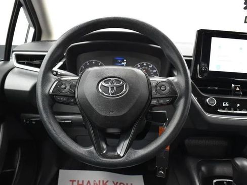 Used 2023 Toyota Corolla LE FWD image 19