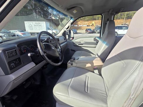 Used 2001 Ford F350 XL image 14