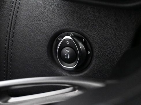 Used 2019 McLaren 570S Spider RWD image 33