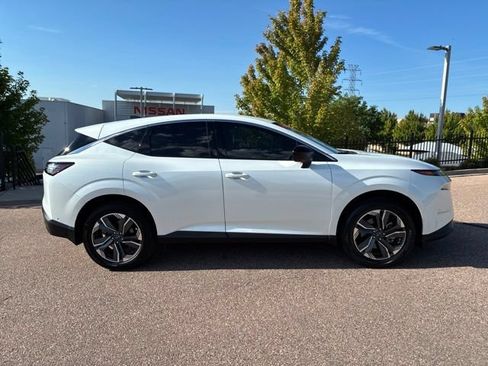 Used 2025 Nissan Murano SV AWD/4WD image 8