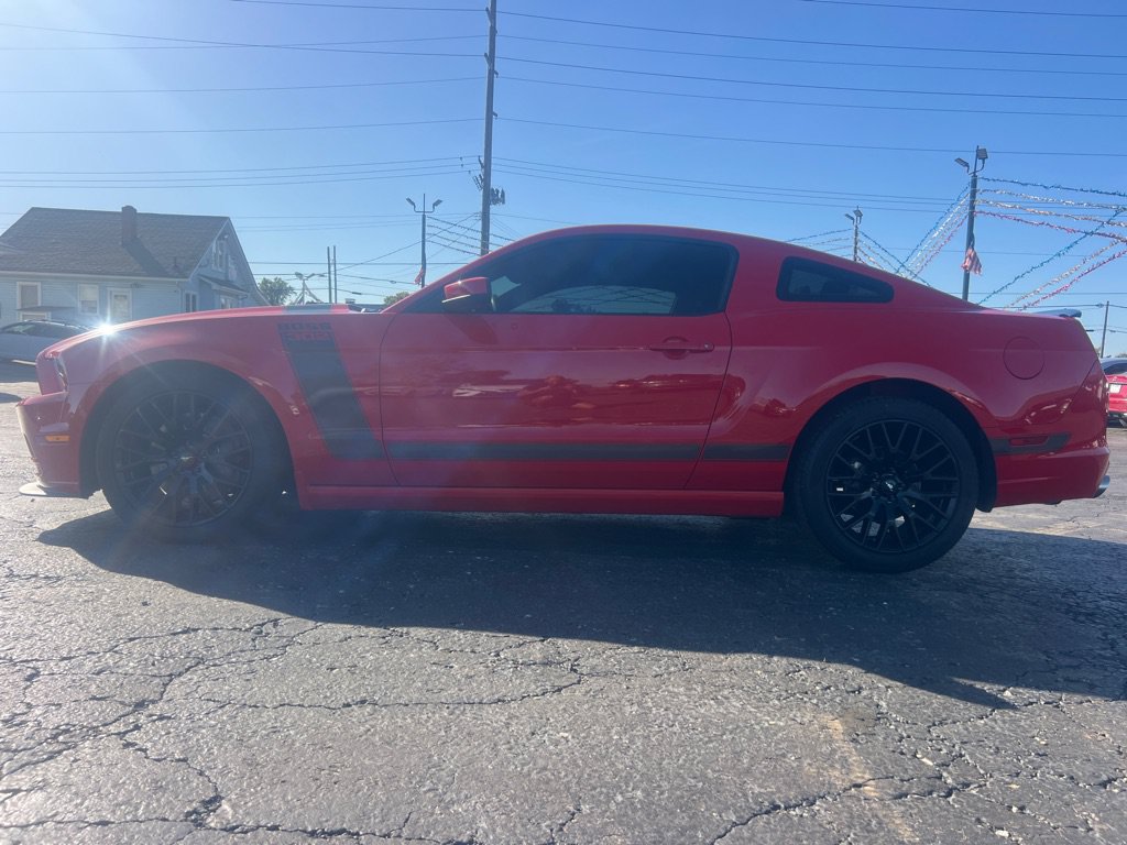 Used 2013 Ford Mustang Boss 302 w/ Boss 302 Accessory Pkg RWD image 5