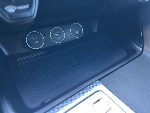 Used 2023 Genesis G70 3.3T w/ Sport Prestige Package image 22