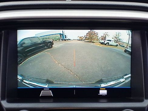 Certified 2022 GMC Canyon Elevation w/ Elevation Premium Package image 16