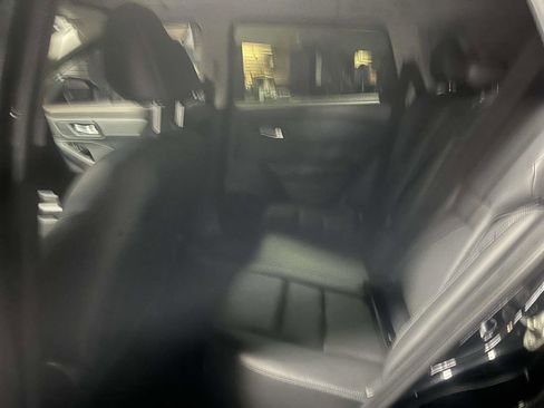 Used 2023 Nissan Rogue SL image 12