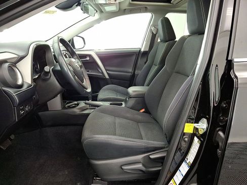 Used 2018 Toyota RAV4 XLE w/ Plus Extra Value Package AWD/4WD image 3