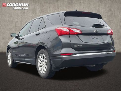 Used 2018 Chevrolet Equinox LS FWD image 5