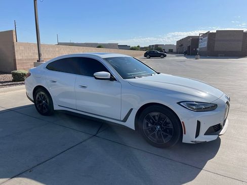 Used 2024 BMW i4 eDrive35 w/ Premium Package RWD image 4