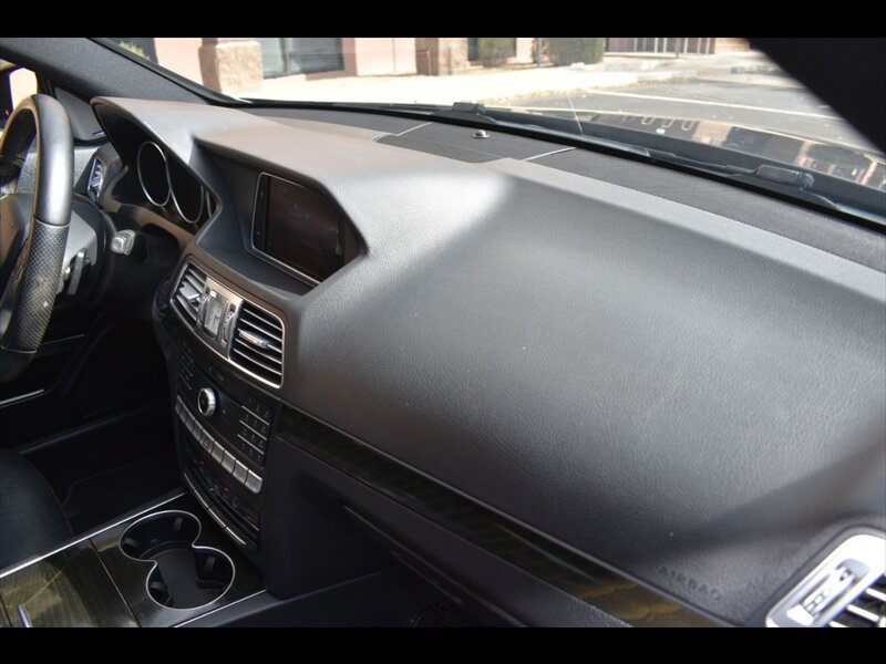 Used 2016 Mercedes-Benz E 400 Coupe image 29