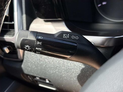 Used 2022 Kia Sorento S AWD/4WD image 16